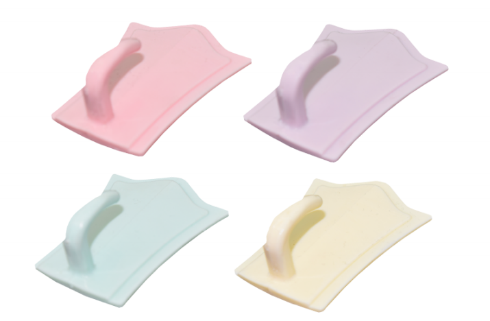 Renkli 4lü Büyük Taç Askı *50